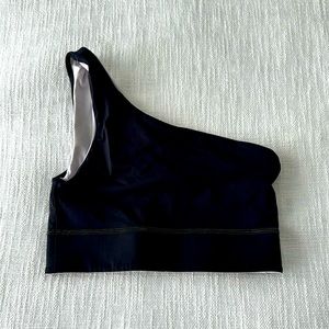 Reversible one shoulder Fabletics sports bra